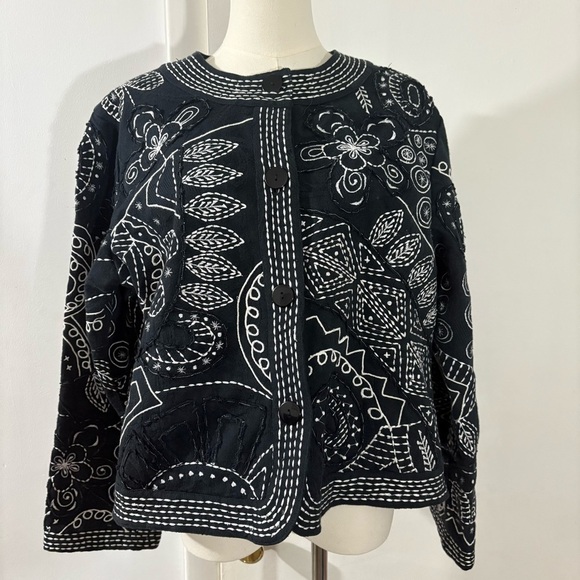 Casual Studio Embroidered Jacket Womens Sz L Black White 100% Cotton Boho Spring - Picture 1 of 13